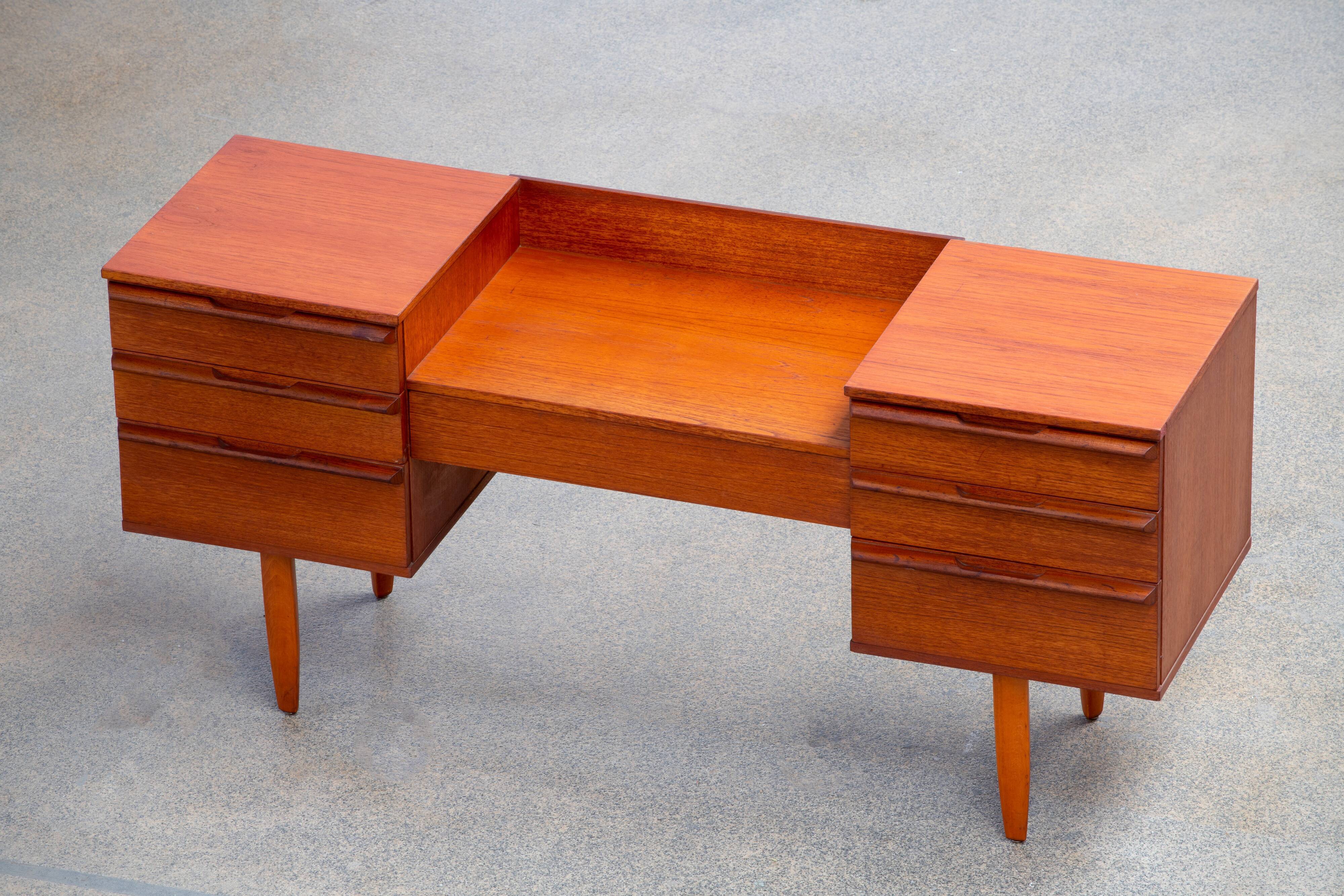 Vintage Scandinavian enfilade 1960