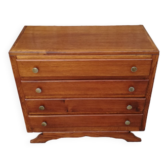Vintage oak chest of drawers