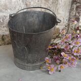 Zinc bucket