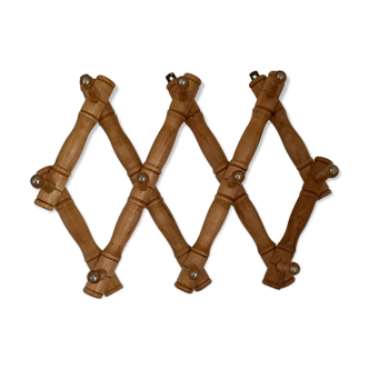 Accordion coat rack 50s
