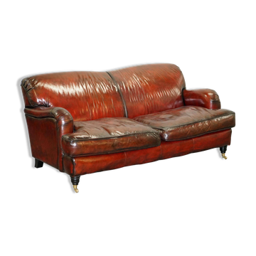 Restored leather canapé in Howard & Son style