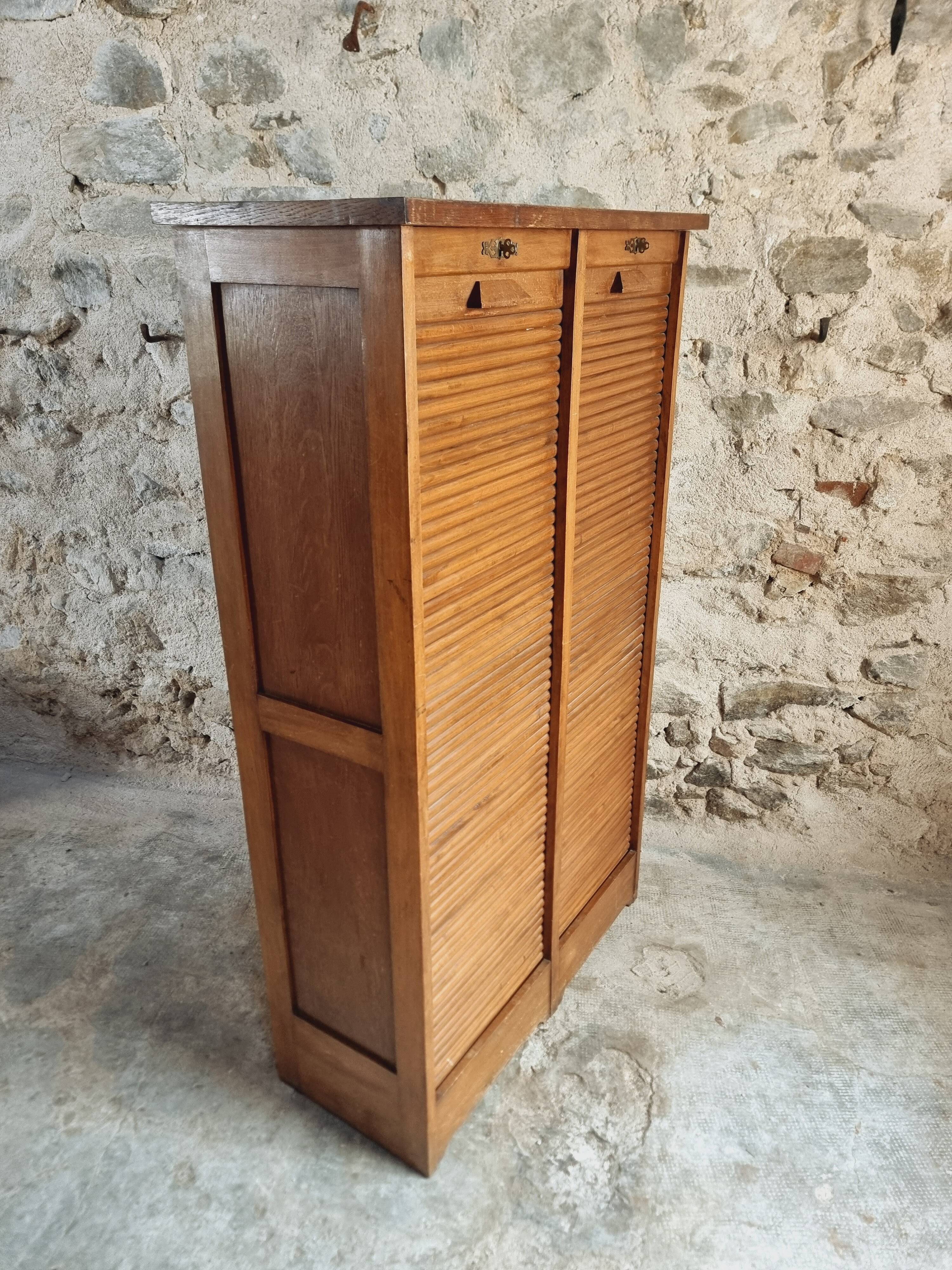 Antique filing cabinet with curtains – 1920s/30s – Beech