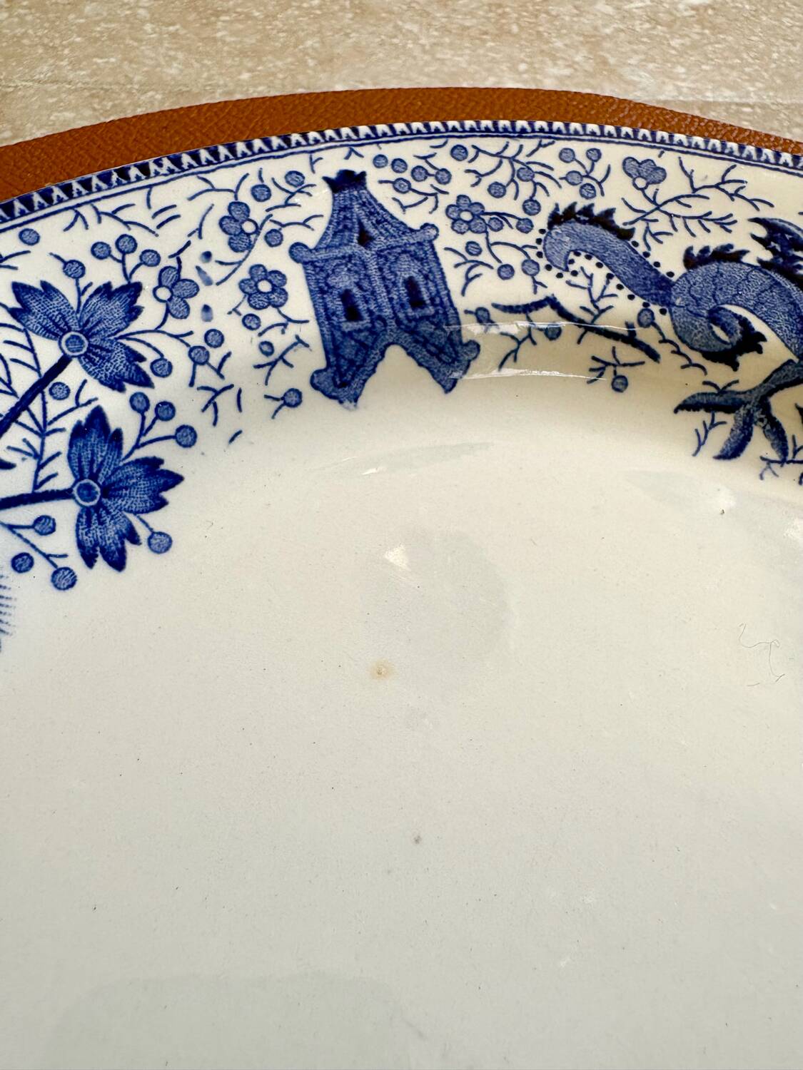 Large plate / dish Boch Dragon 28cm