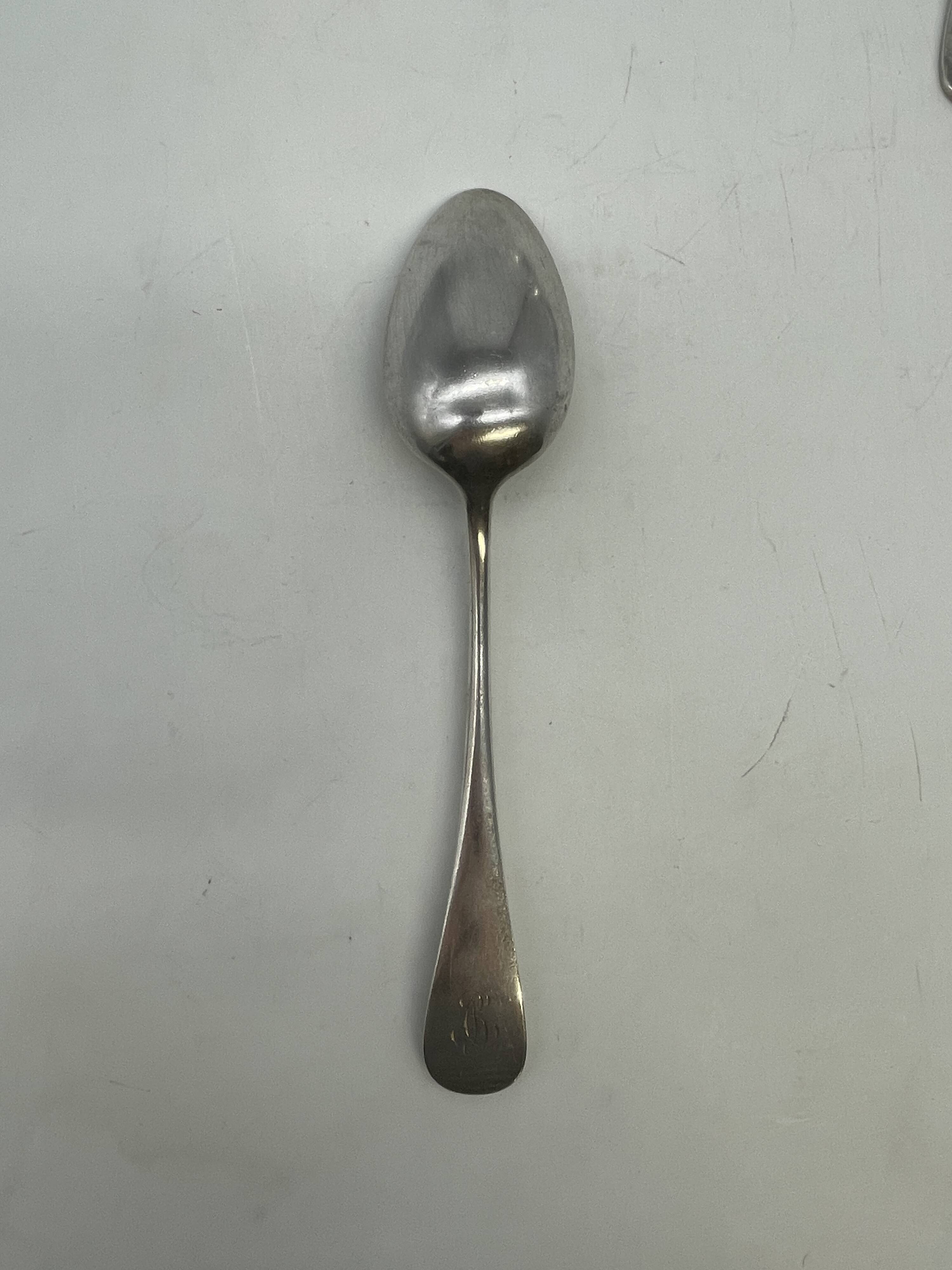 Set of 12 soup spoons, 7 lunch forks, 8 dessert cutlery.