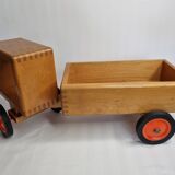 Vintage pulling truck, sleek design 70s-80s