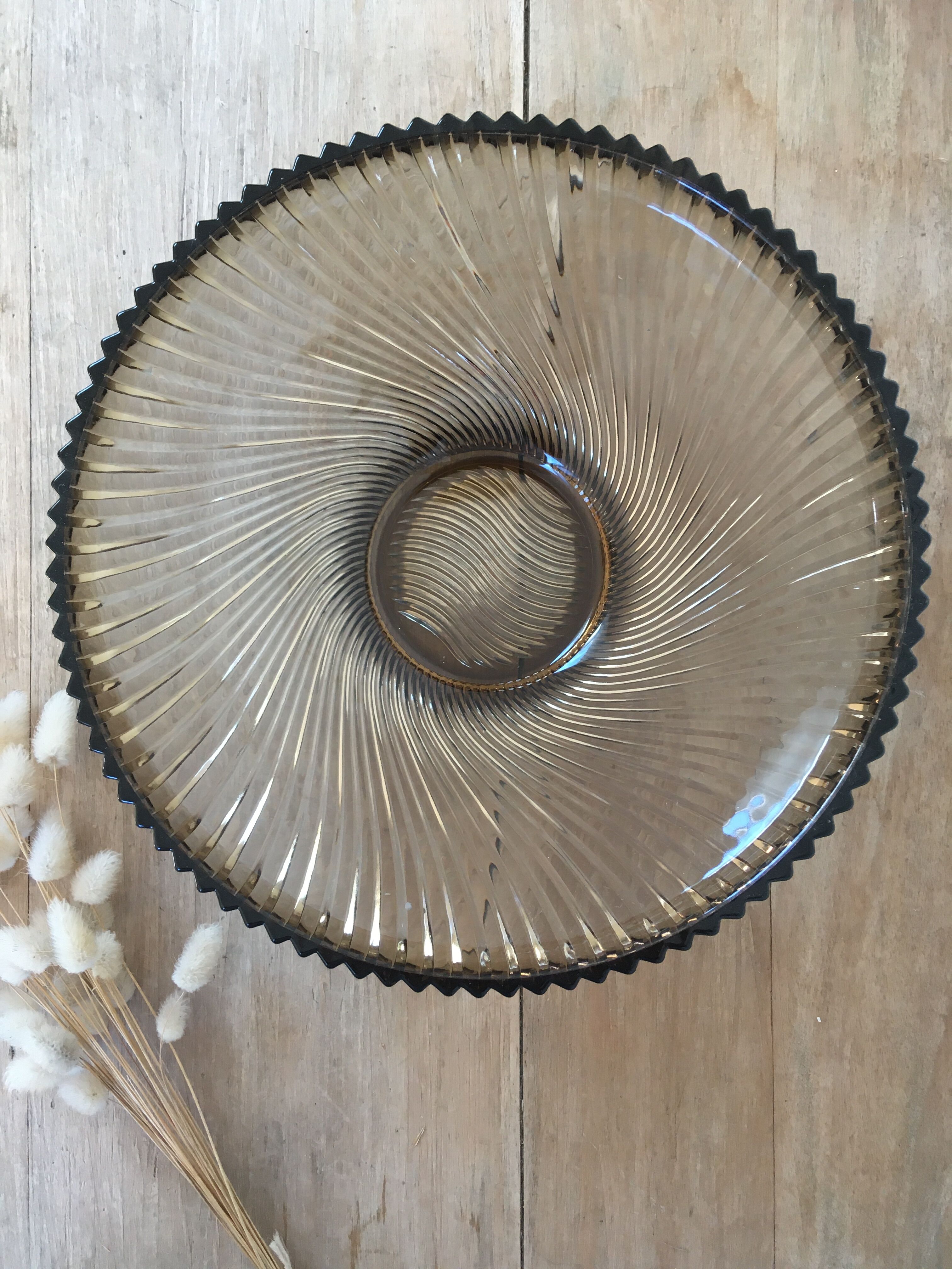 70s smoked glass fruit basket