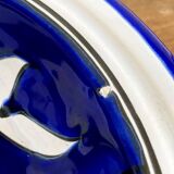 Mediterranean service, large dish and 6 soup plates