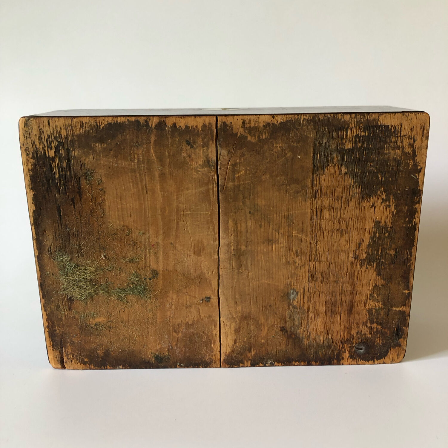 Jewelry box in wood and mother-of-pearl