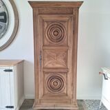 Oak solid bonnetière / wardrobe / dresser from 1940