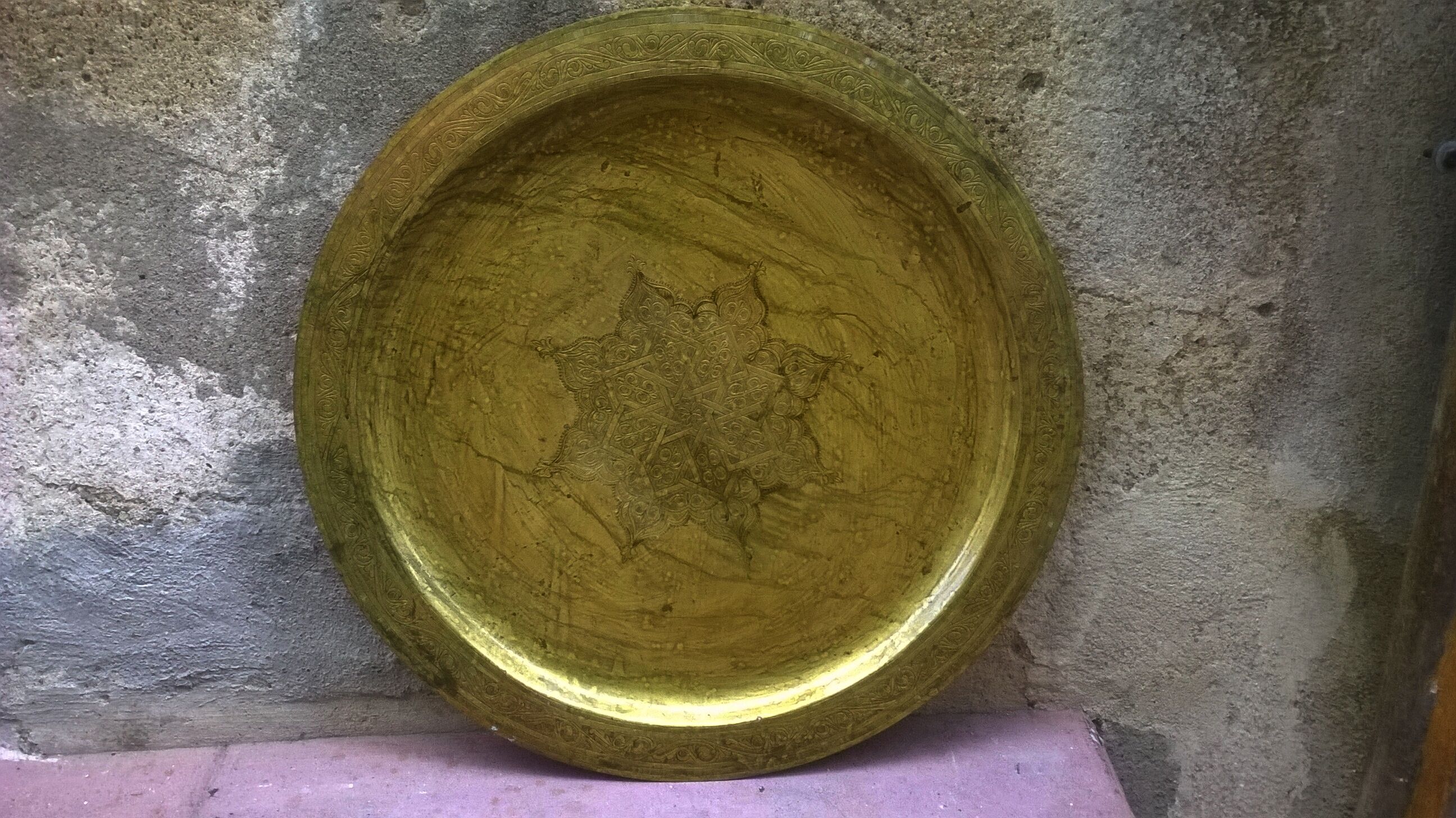 Vintage Oriental Plateau 64.5 cm