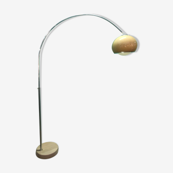 Lampadaire arc 1970 design Guzzini