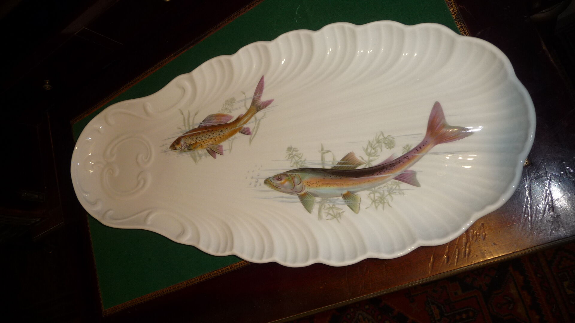 12 covered fish service