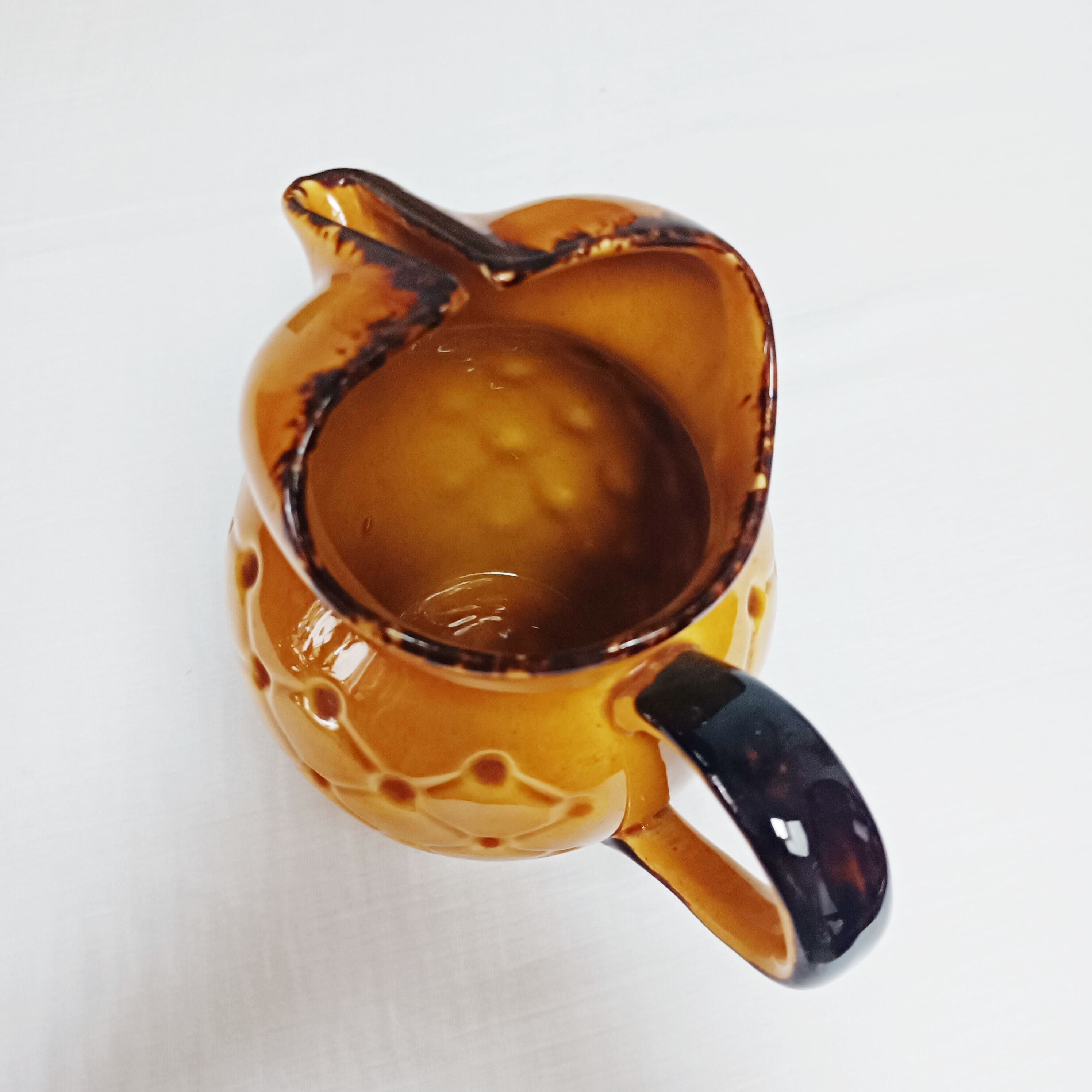 Pichet mireille, Poët Laval