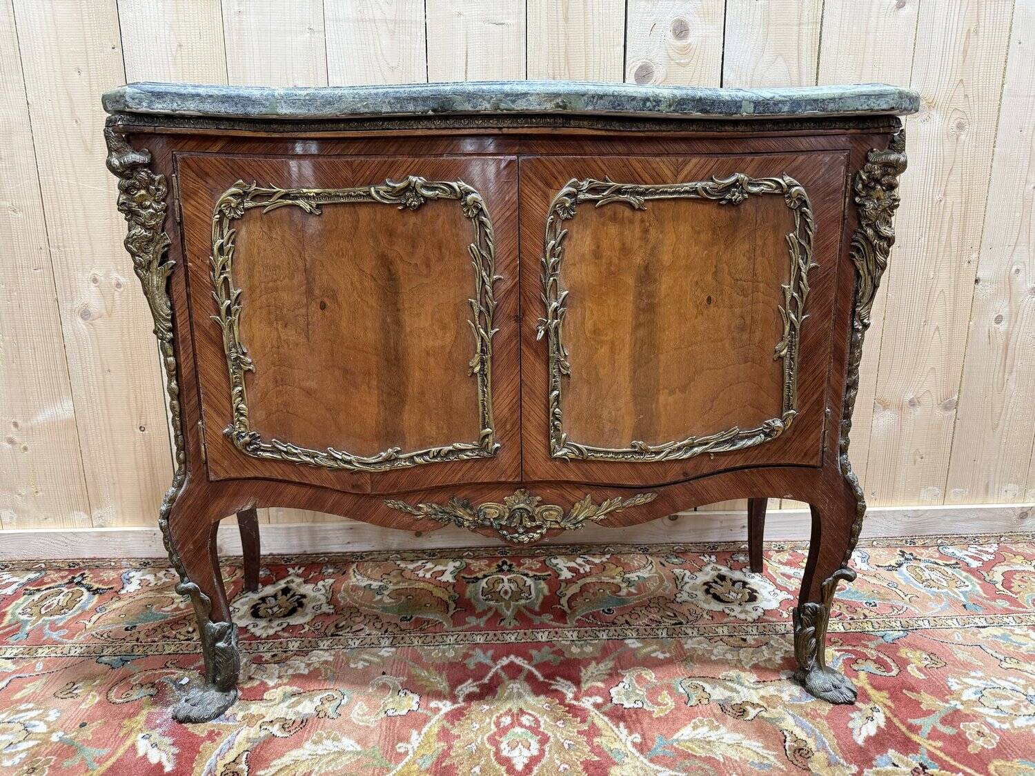 Marquetry buffet in Louis XV / Transition style