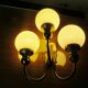Triple "Hollywood Regency" wall light in brass and opaline, 1970
