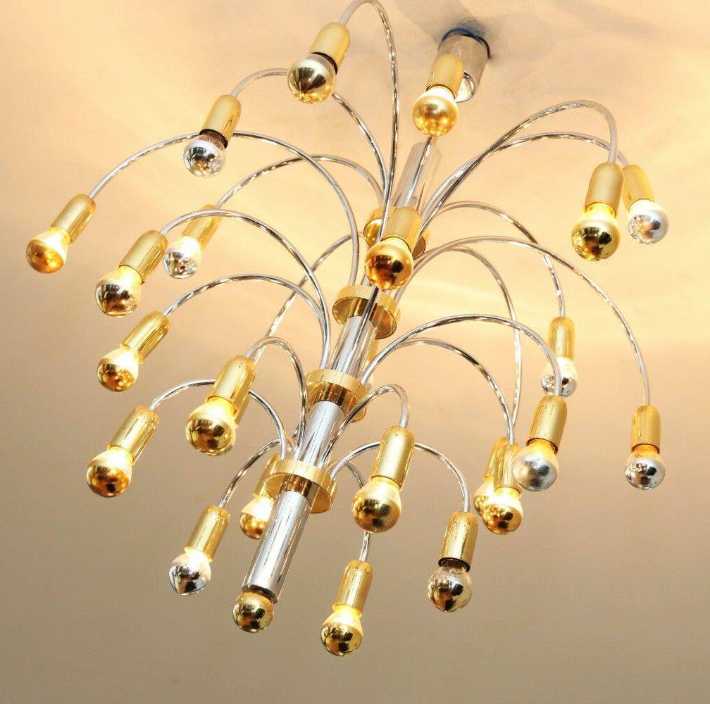 Post-modern chandelier with 24 lights in chrome and gold metal, Germany, 1970.