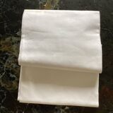 Damask tablecloth with 6 napkins dimensions: height -225cm- width -158cm-