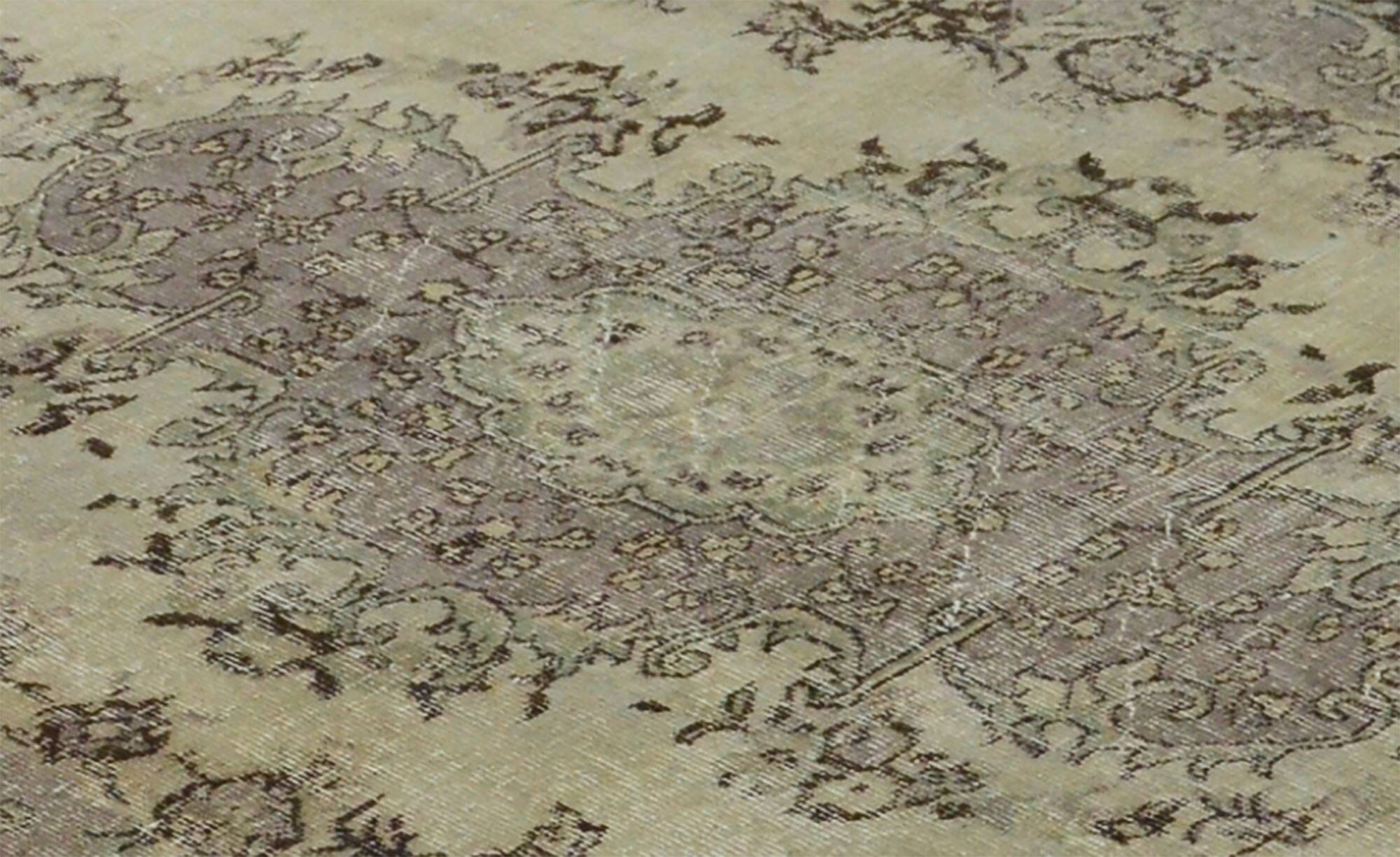 One-of-a-kind turkish handwoven vintage rug - rustic vintage charm 282x 164