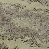 One-of-a-kind turkish handwoven vintage rug - rustic vintage charm 282x 164