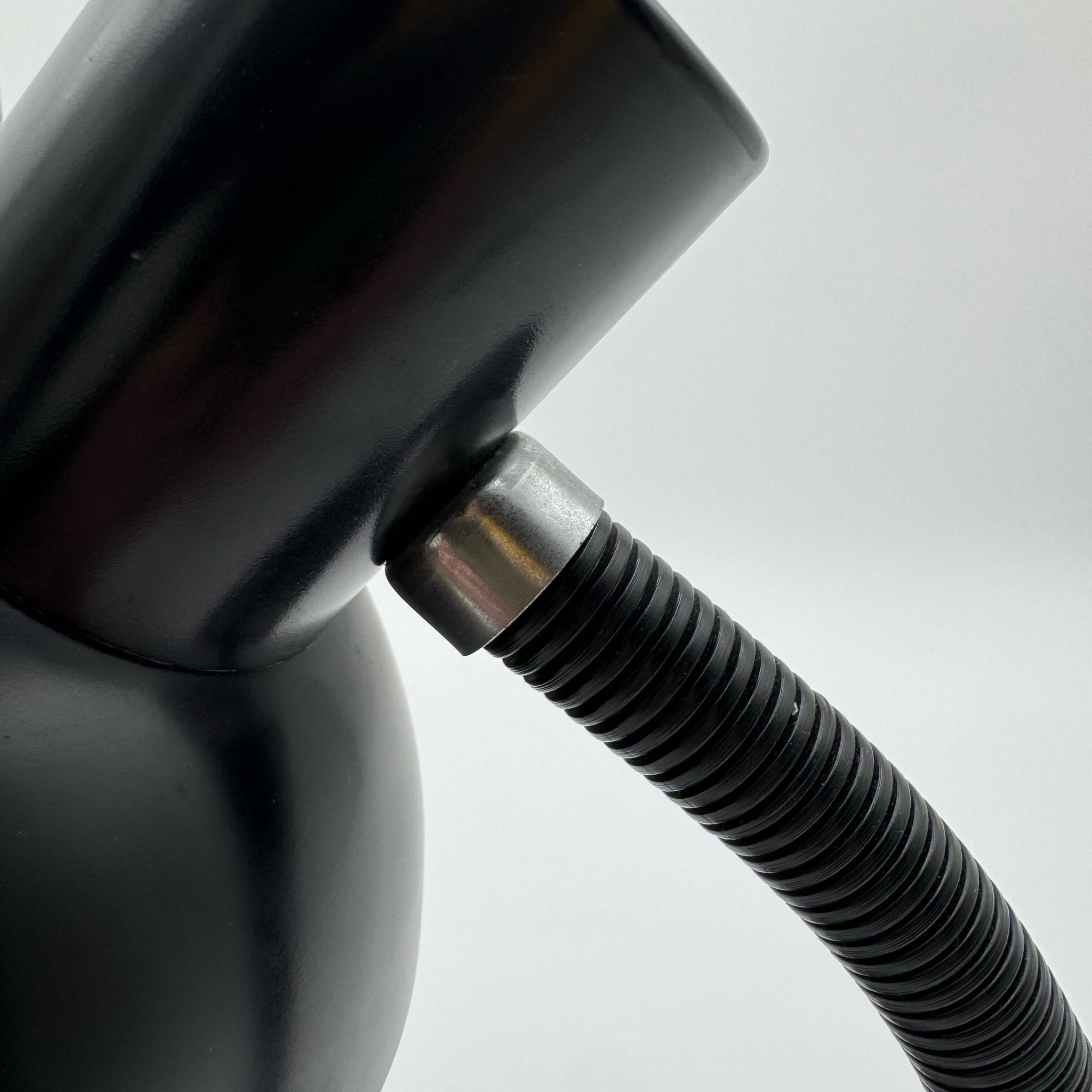Lampe cocotte noire Veb Narva années 70