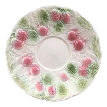 Bowl with strawberry decoration
