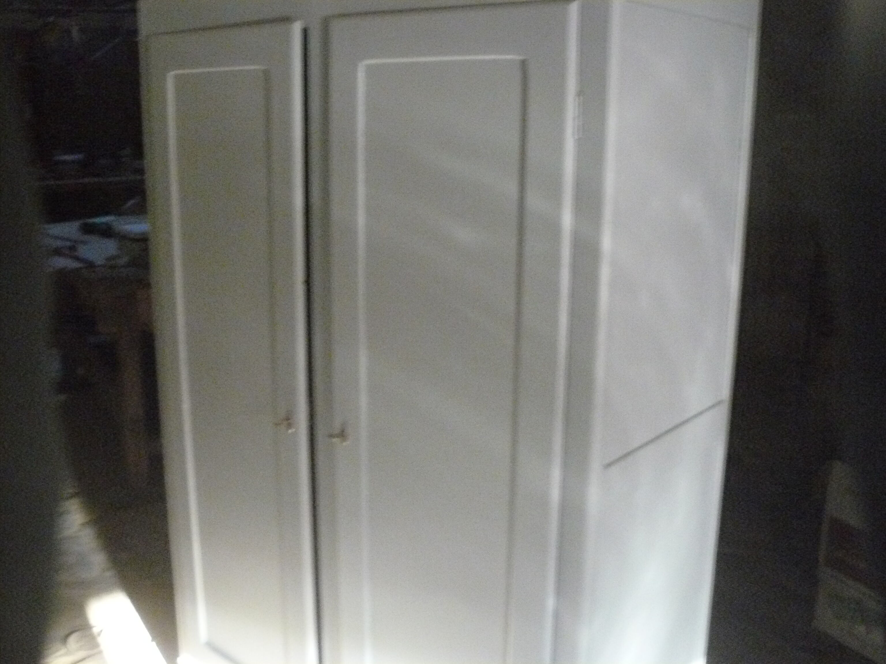 Armoire deux portes