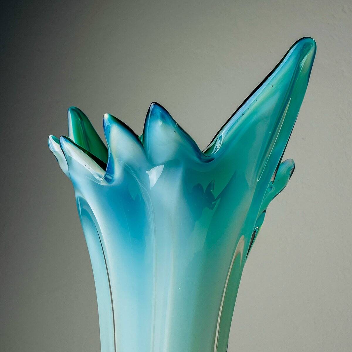 Vintage Murano Vase Grand Blue-Green, Italy, 1970s