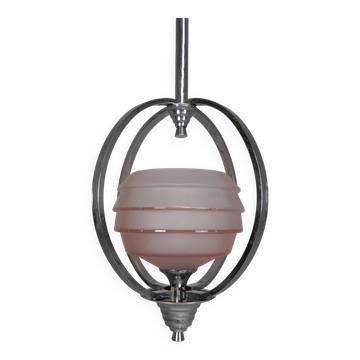 Suspension Art Déco avec abat-jour en verre dans un cadre en chrome, années 1930
