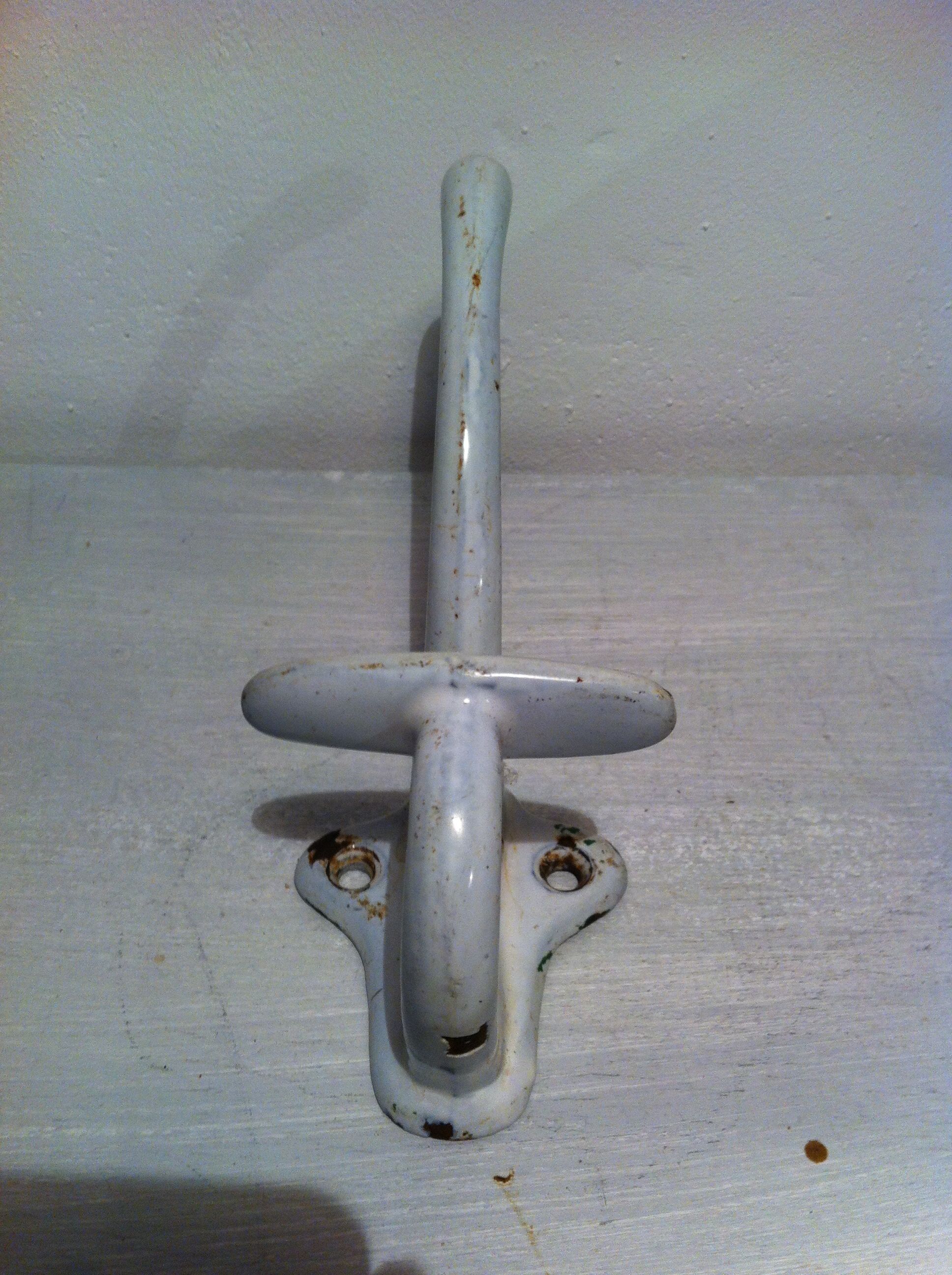 White enamelled cast iron rack