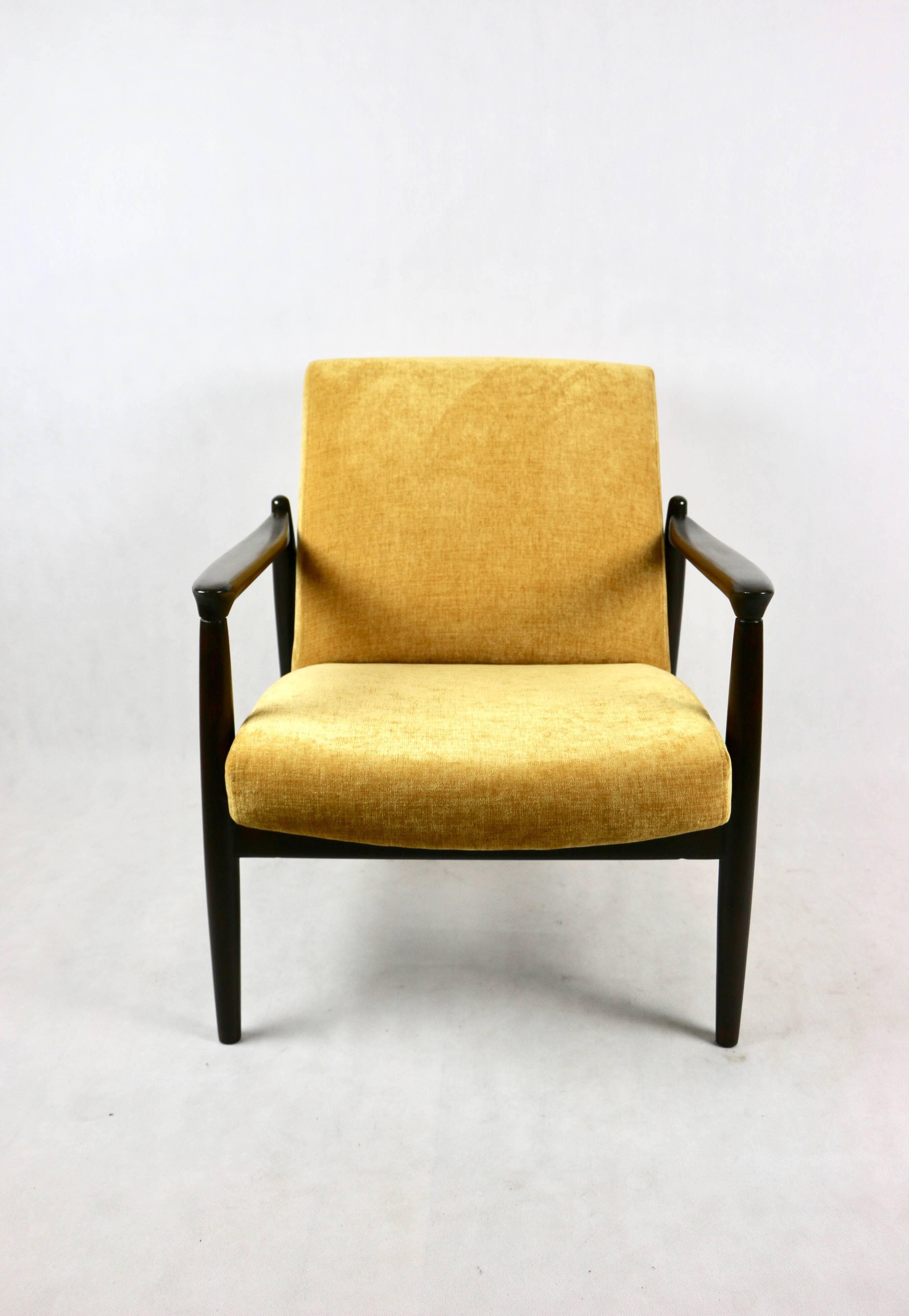 Fauteuil jaune GFM-64 attribué à Edmund Homa, 1970