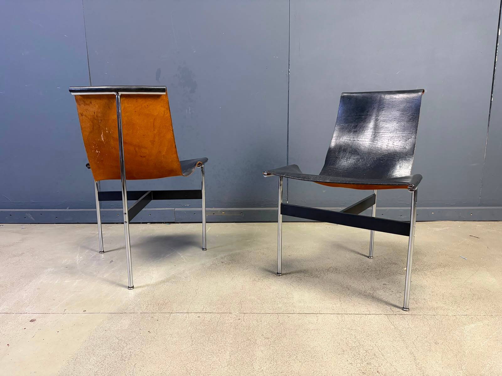 Pair of T side chairs by Katavolos, Littell & Kelley for Laverne International