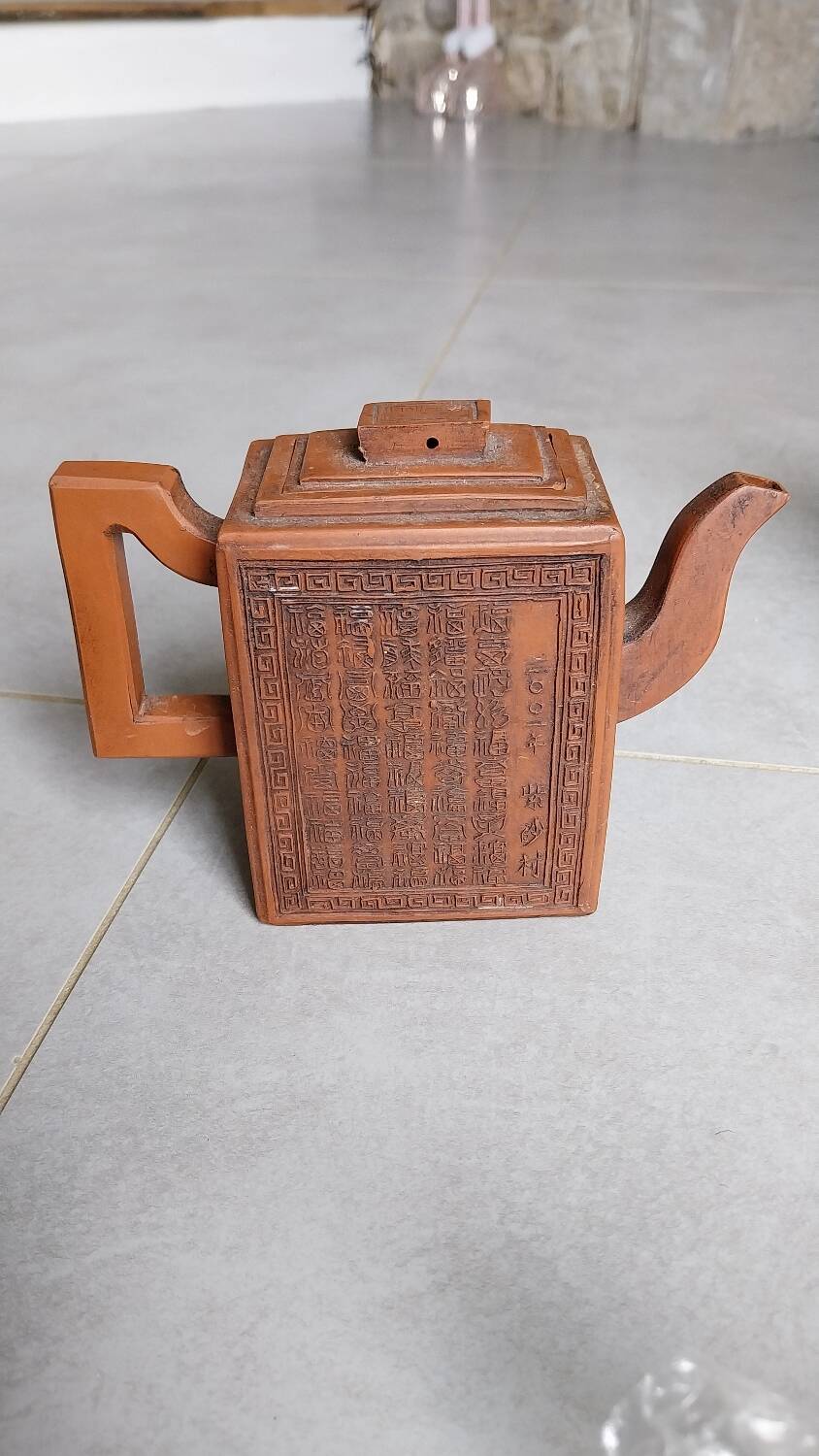 Yixing fine stoneware teapot