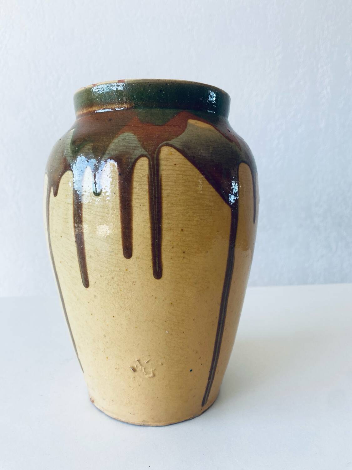 Vase ancien en terre cuite