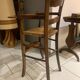Ancienne chaise haute paillée
