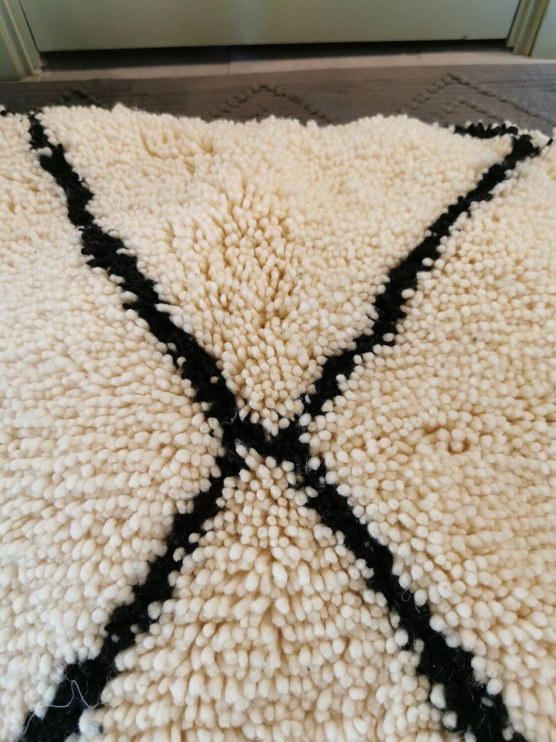 Benin Ouarain pure wool pouf