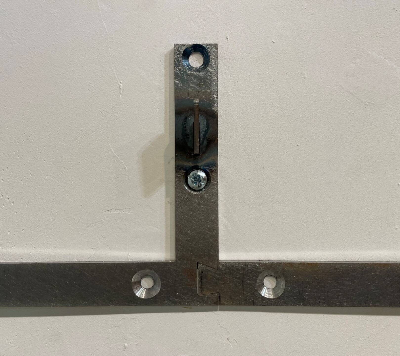 A.R.P. suspended shelf unit – Minvielle, 1950s