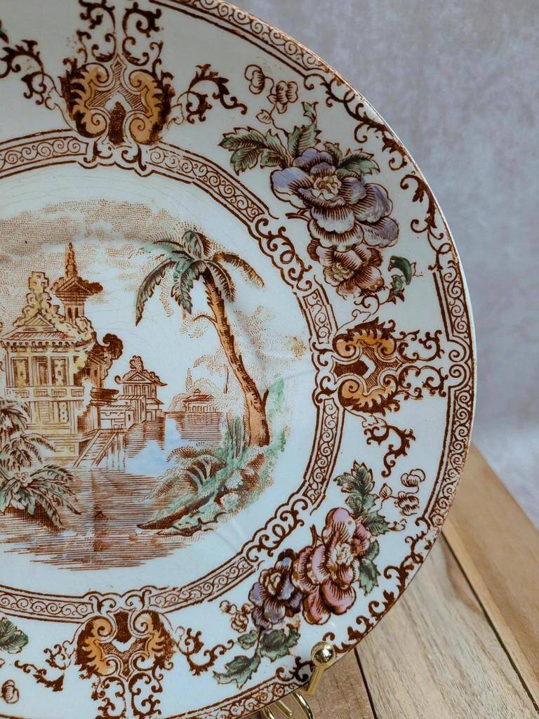 Antique plate Terre de fer Longwy Cyprus model – Japonese floral decoration