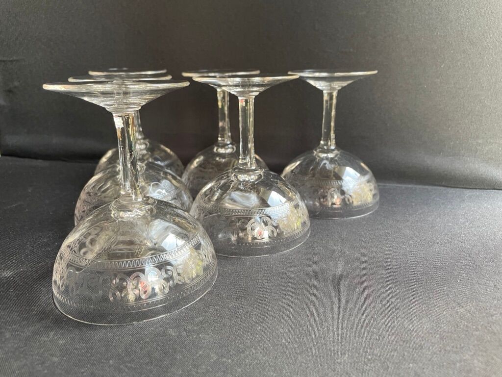 6 Guilloche champagne glasses – Art Nouveau