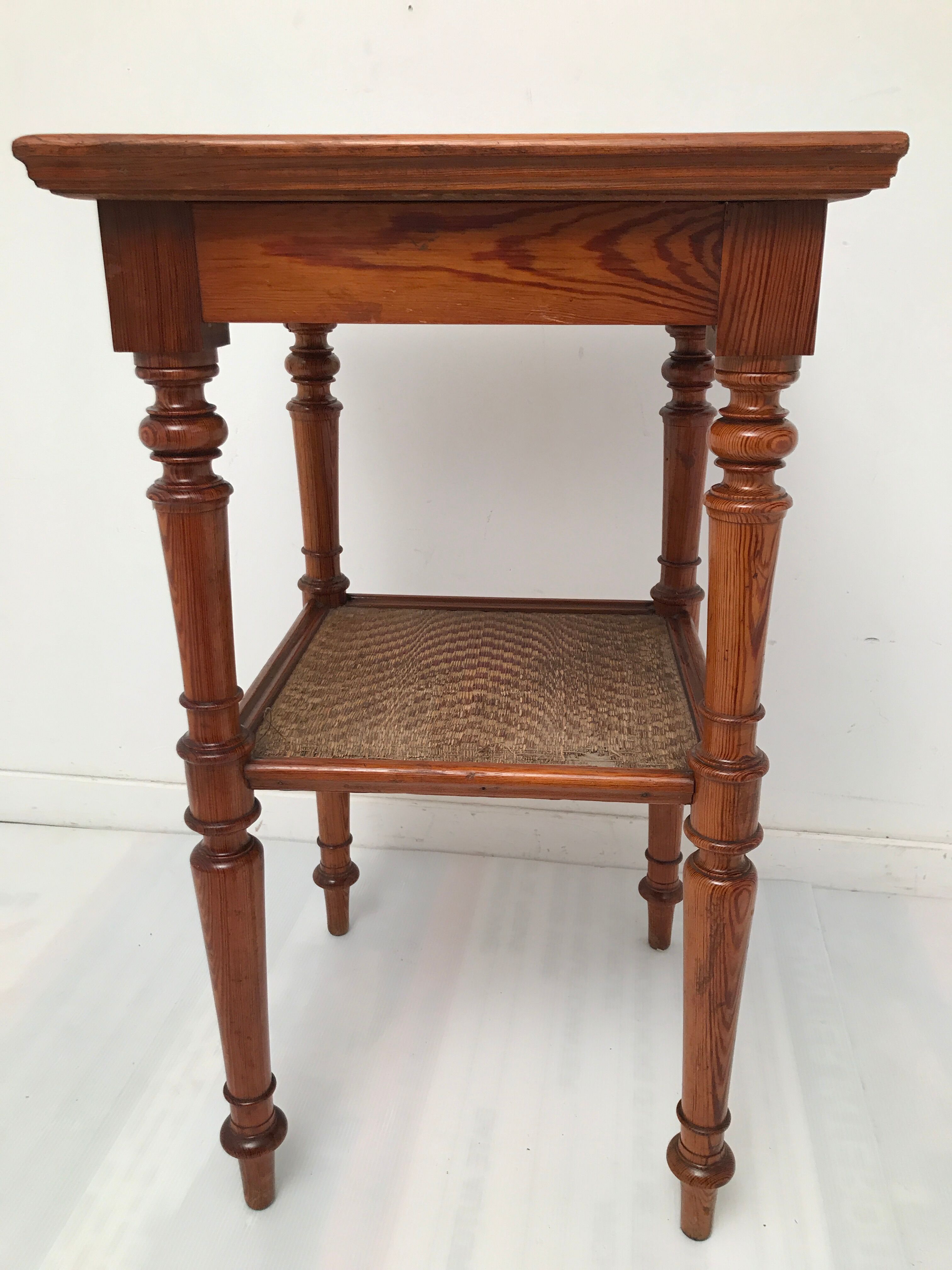 Guéridon table appoint en bois et osier vintage