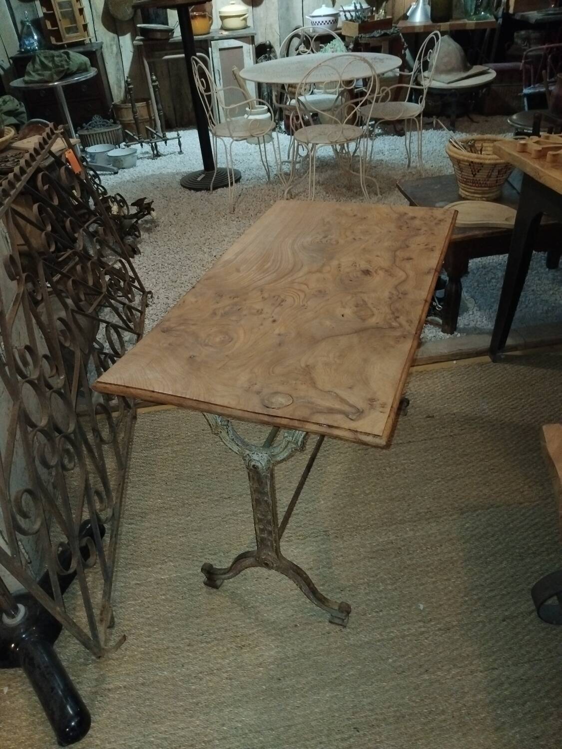 Table de bistrot plateau ormeaux