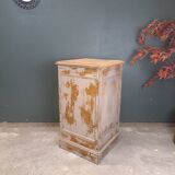 Petit meuble
