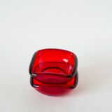 Superb pair of burgundy colored glass storage compartments, in the style of Murano, 1970. In excellent condition