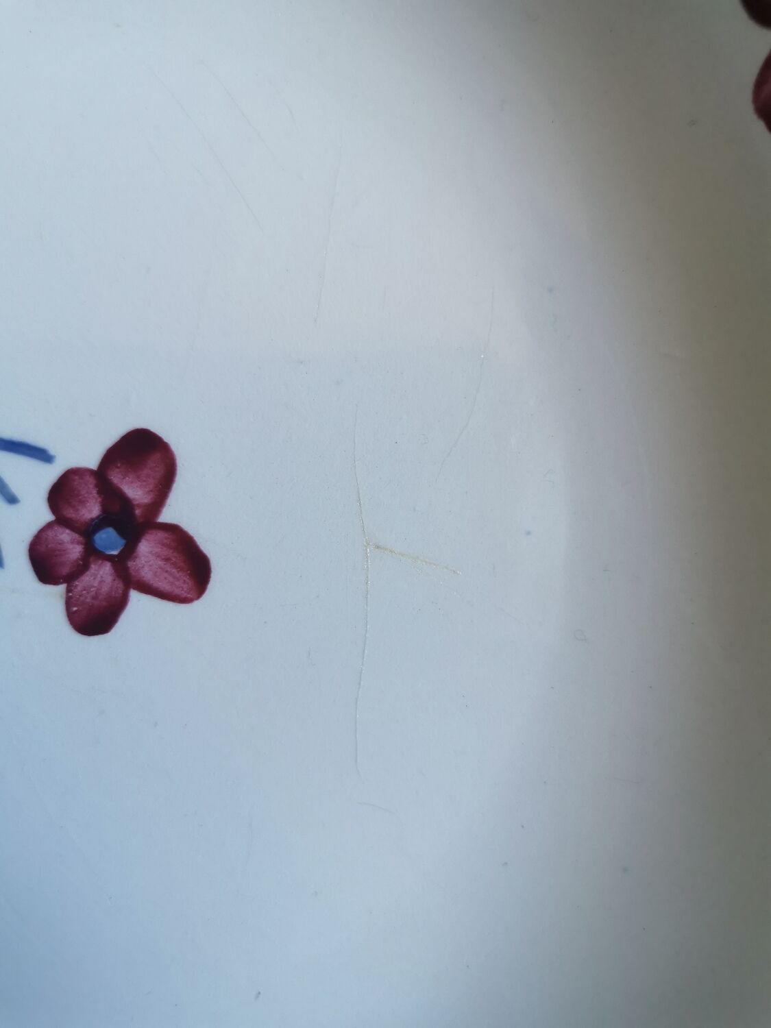 Digoin vintage calotte plates, Mary-Lou