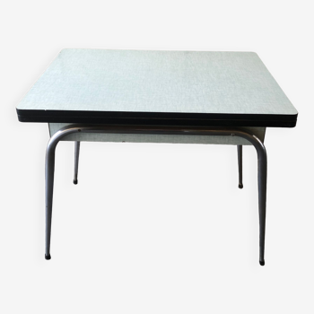 Table formica