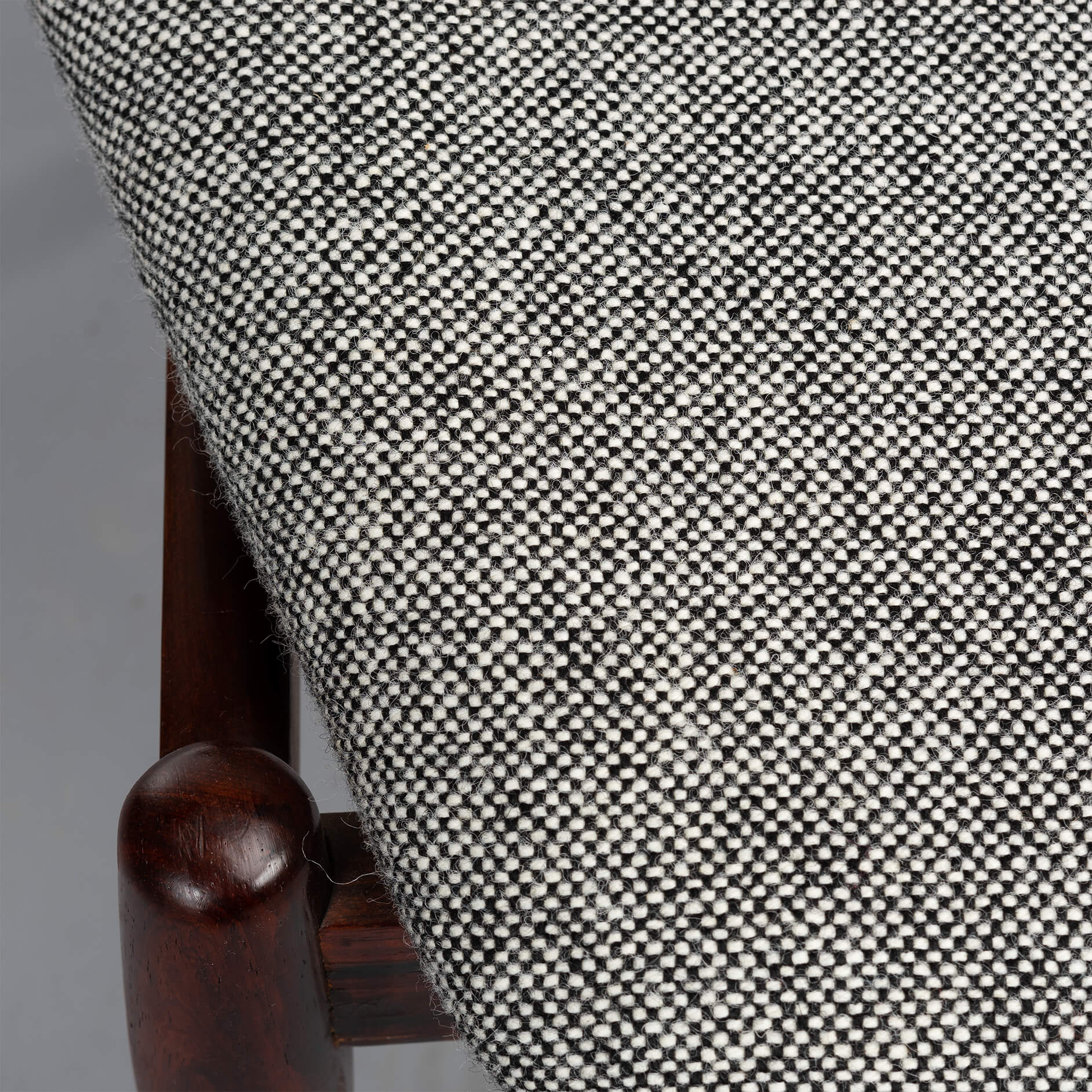 Set de 8 chaises 62 en palissandre par Arne Vodder