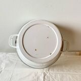 Large vintage basin in white enameled sheet metal