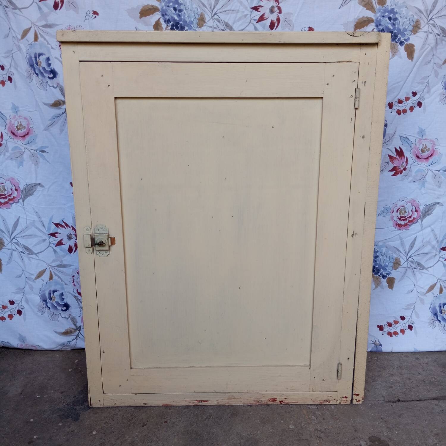 Antique workshop storage cabinet with one door