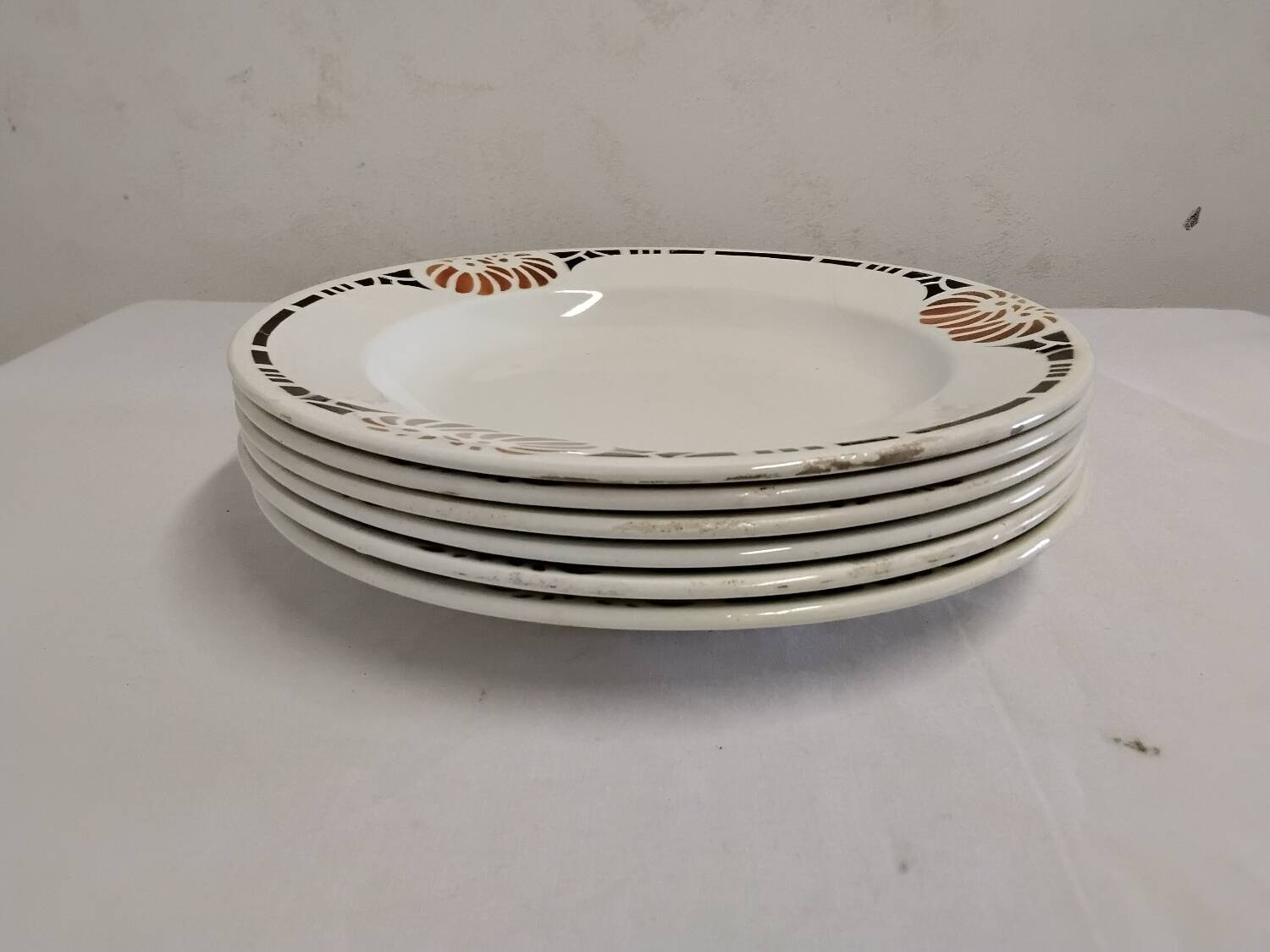 Porcelain Deep Plates