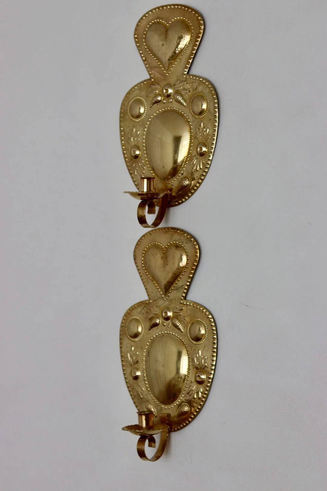 Paire d'appliques suédoises en laiton du milieu du siècle par S. Fong