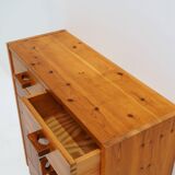 Scandinavian Pine Cabinet in the Style of Charlotte Perriand